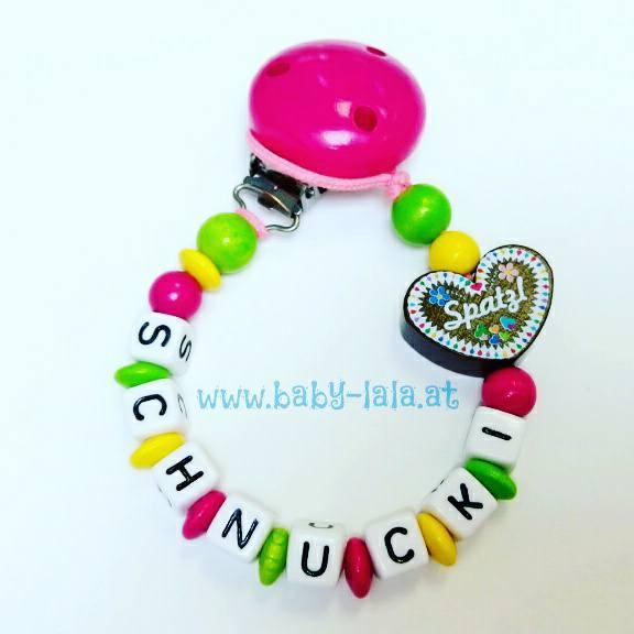 17022274_1221810374592860_6516497736968878007_n Schnullerkette Unisex mit freier Motivwahl.